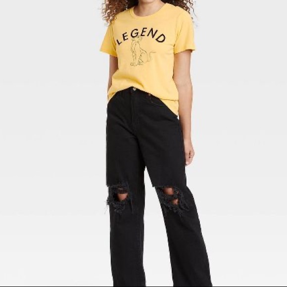 NEW Disney The Lion King Shirt - Picture 2 of 5